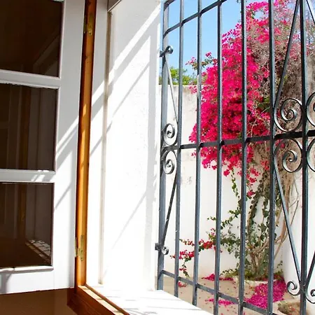 Mi Casa Hotel