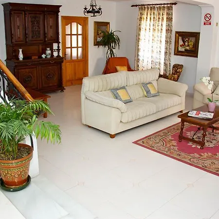 Mi Casa Hotel 2*