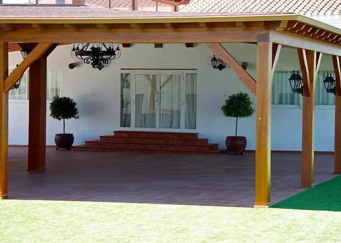 Mi Casa מלון